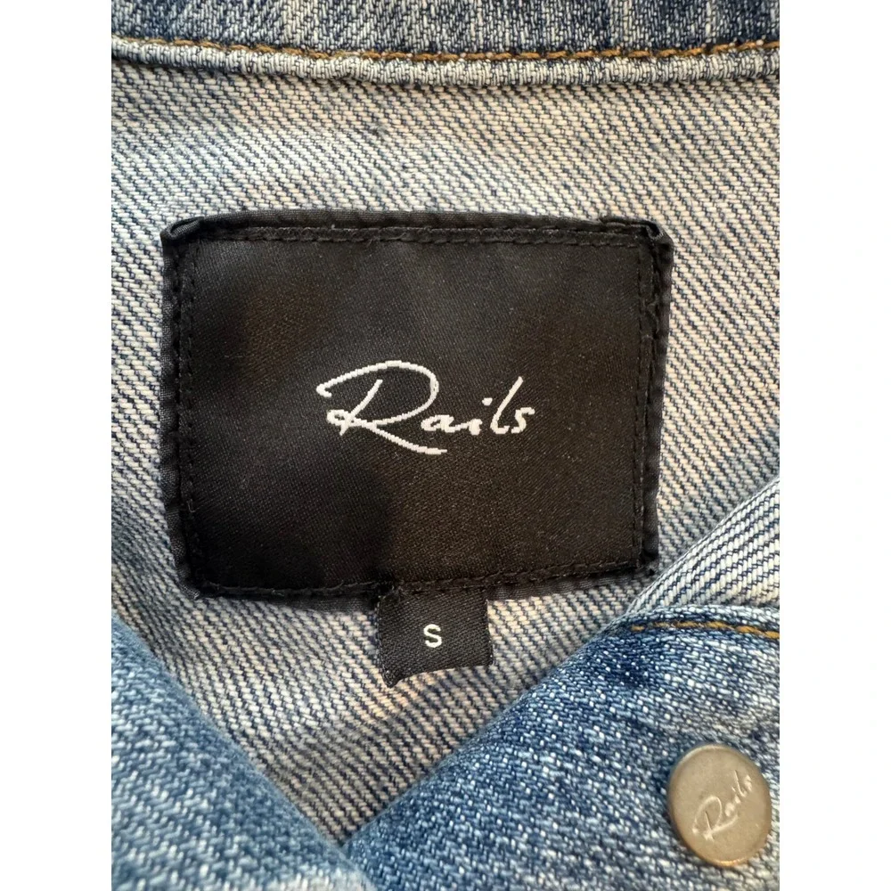 Rails Knox Distressed Denim Jacket Medium Light Wash 100% cotton Jacket Small